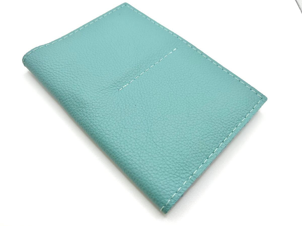Tiffany☆ ティファニー Passport Cover 在庫あり！ Return to Tiffany™ Passport Cover in Tiffany Blue® Leather